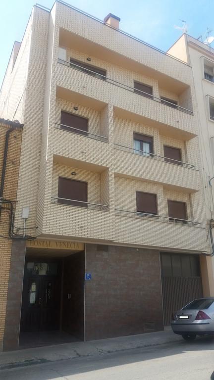 Hostal Venecia II Monzon Exterior photo